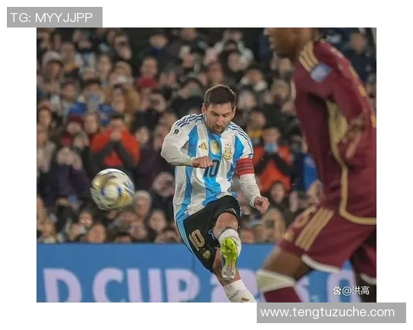 梅西粉丝群体揭秘:那些忠诚支持者背后的故事与激情 梅西粉丝群体揭秘:那些忠诚支持者背后的故事与激情